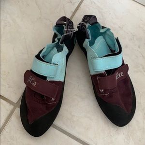 5.10 Rogue Climbing Shoes